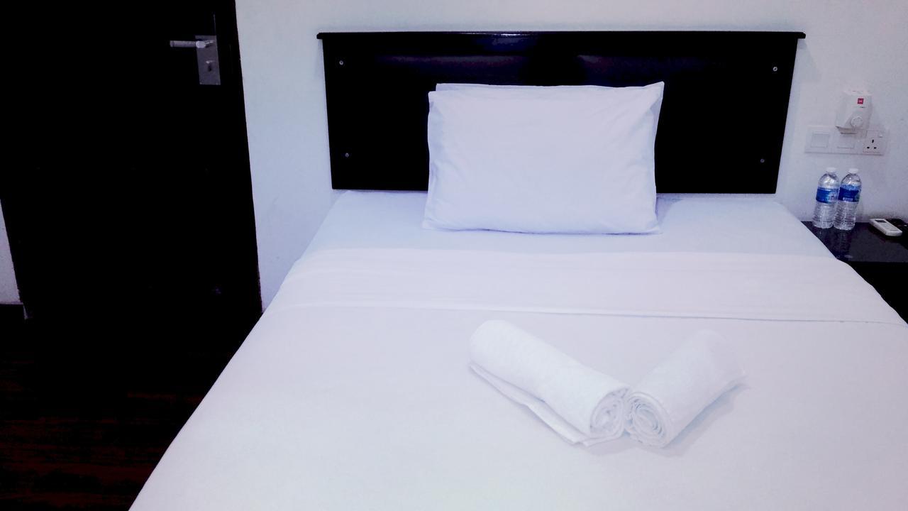 שאה אלאם The Hb Hotel מראה חיצוני תמונה